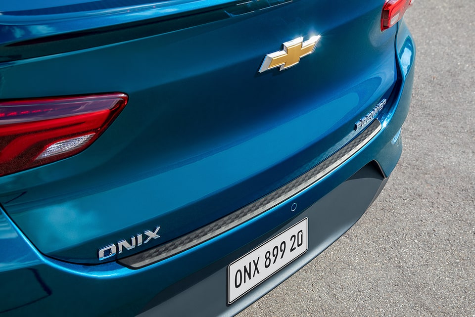 Chevrolet Onix Plus Accesorios - Protector de paragolpes