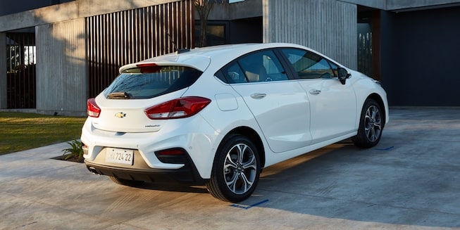 Chevrolet - Vista lateral de tu Cruze 5
