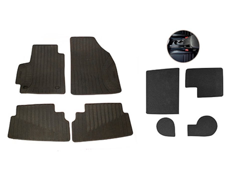 Imagen de los juegos de alfombras del Chevrolet Onix Plus.