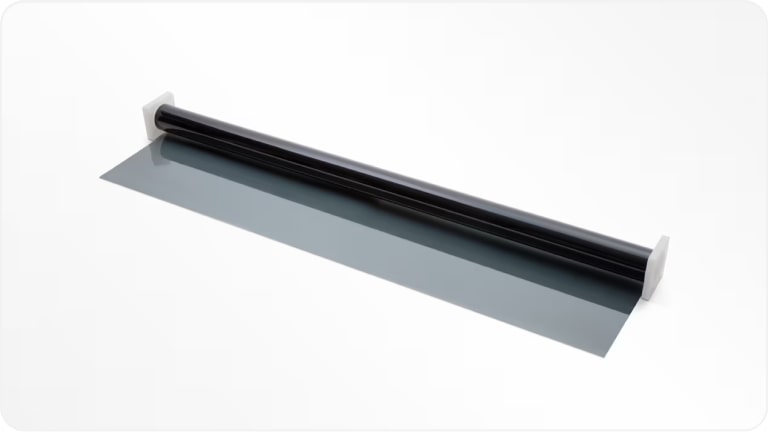 Rollo de película de envoltura transparente mate para el Chevrolet Onix.