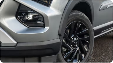 Accesorio de faros antiniebla delanteros con tecnología LED, diseñados para mejorar la visibilidad y seguridad de la nueva Chevrolet Spin en Argentina.