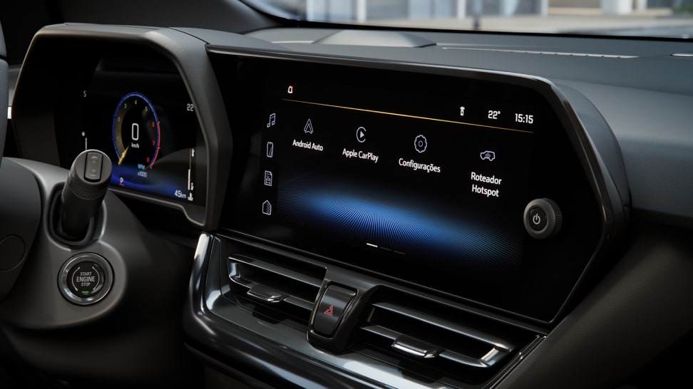 Pantalla táctil Chevrolet MyLink de 11 pulgadas de la Spin 2027 mostrando las opciones de Android Auto, Apple CarPlay y conectividad inalámbrica en Argentina.