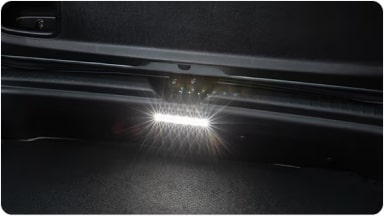 Práctico accesorio de bolsa organizadora plegable en tamaño estándar, con diseño funcional para mantener el orden de los objetos en la nueva Chevrolet Spin en Argentina.