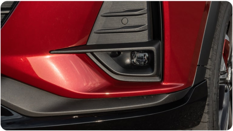 Luz antiniebla delantera LED de la Chevrolet Tracker.