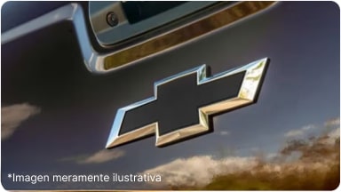 Emblema trasero de Chevrolet en color negro para personalizar la nueva Trailblazer en Argentina.
