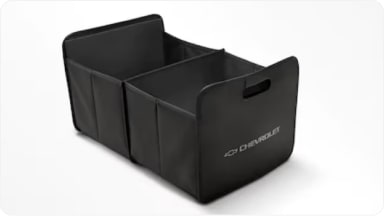 Accesorio de bolso organizador plegable, una solución práctica y con amplio espacio para guardar objetos en la SUV Chevrolet Trailblazer en Argentina.