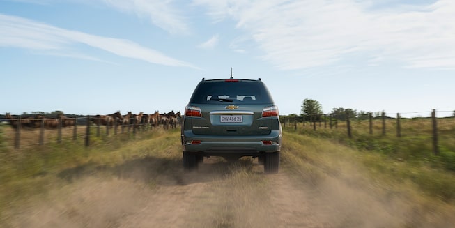 Trasera del Trailblazer 2025