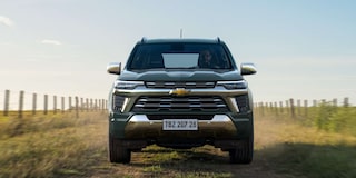 Traseira S10 no campo