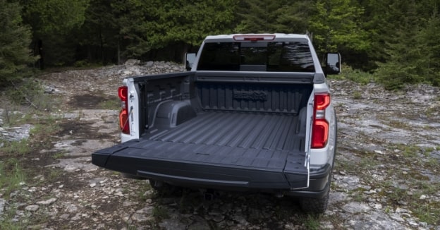 Caja Multi-Plex de la Chevrolet Silverado abierta convencionalmente.