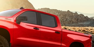  Chevrolet Silverado High Country - vista atravesando terrenos complicados