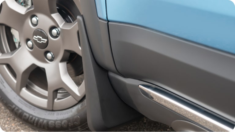 Kit de guardabarros delanteros del Chevrolet Spark EUV.