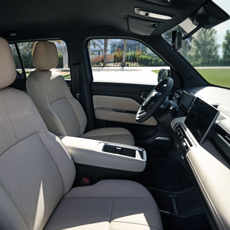 Interior de asientos premium en el Chevrolet Spark EUV, confort y elegancia en cada detalle