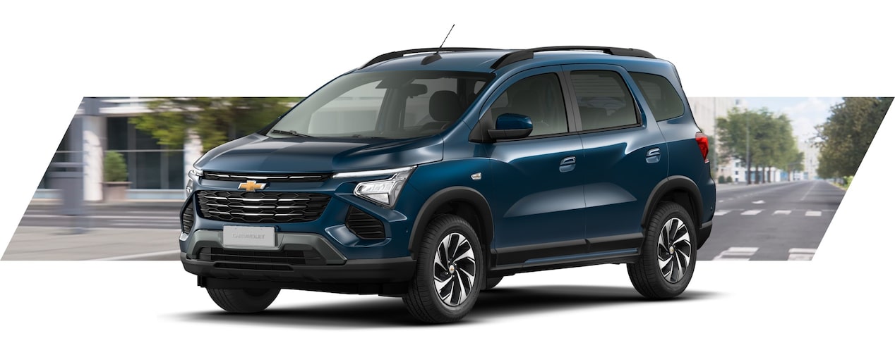 Chevrolet Spin 2025 en color azul, SUV familiar ideal para viajes urbanos con espacio, confort y tecnología