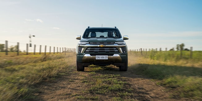Chevrolet High Country - Volante de tu Camioneta 4x4
