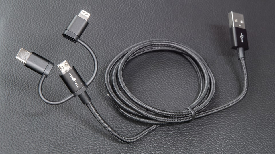 Viajá conectado en tu pick up Chevrolet Montana con el cable USB tres en uno