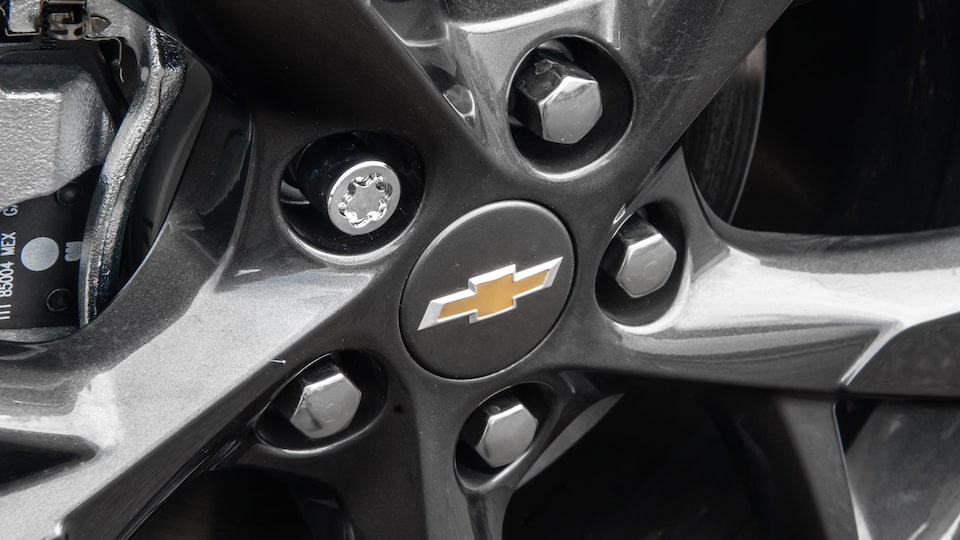 Protegé las llantas de tu pickup Chevrolet Montana con la tuerca de seguridad