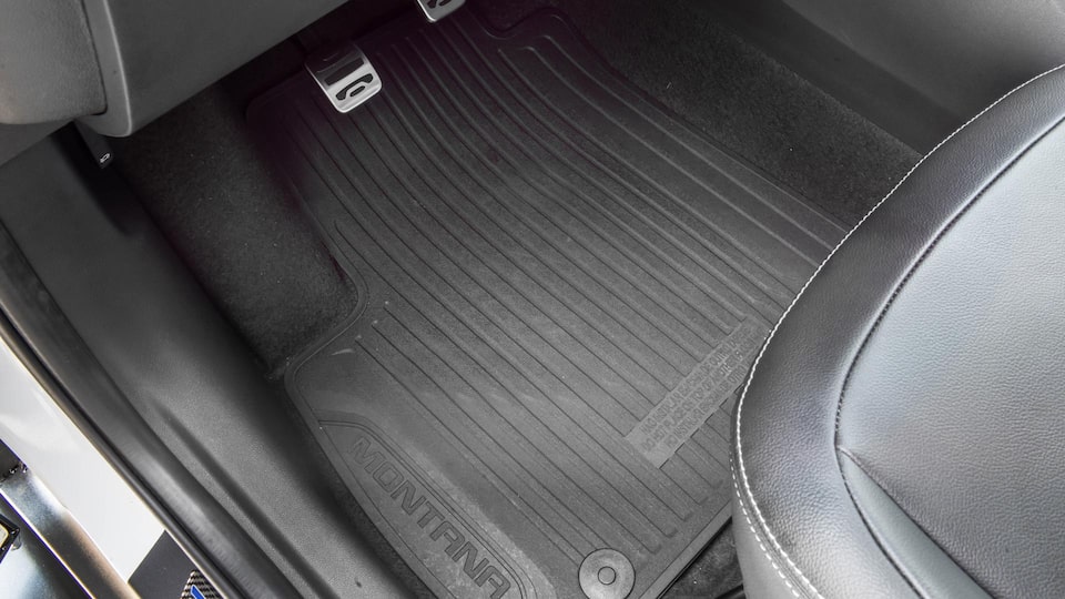Protegé tu pick up Chevrolet Montana con los cubrealfombra de PVC