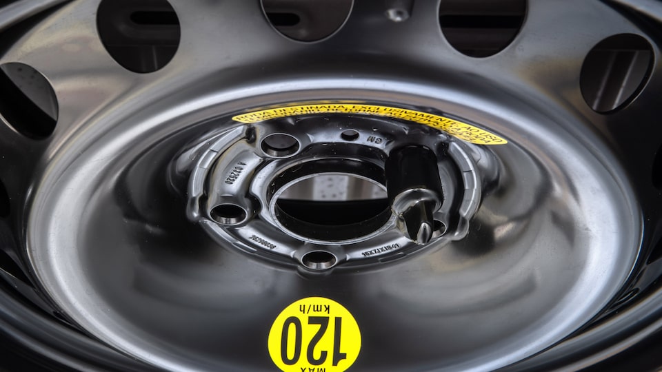 Evitá el robo de tu rueda de auxilio de tu pickup Chevrolet Montana con el seguro de rueda