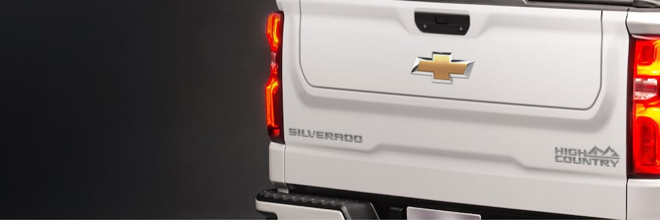 Parte trasera de la nueva pick-up Chevrolet Silverado.