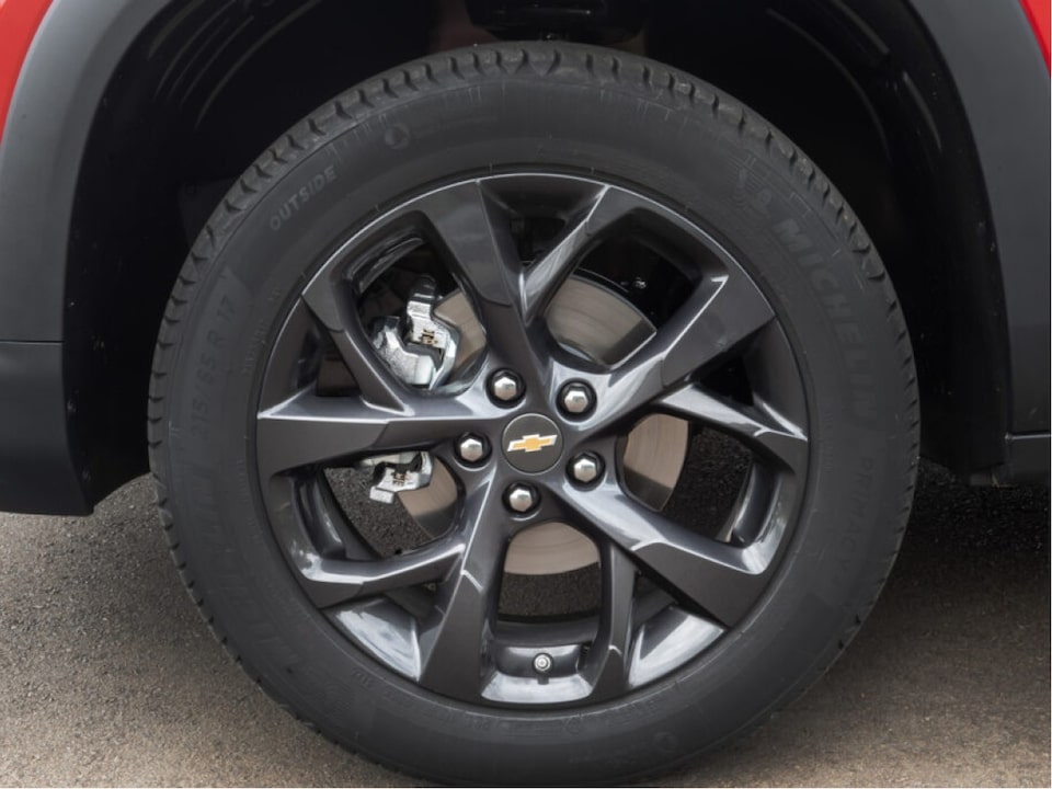 Llantas de aleación de 16 pulgadas de la Chevrolet Montana.