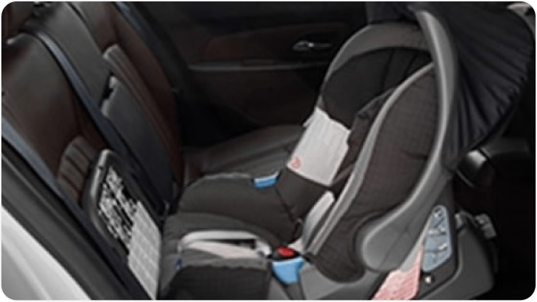 Silla infantil Britax Bebé Confort hasta 13 kg para la Chevrolet Montana.