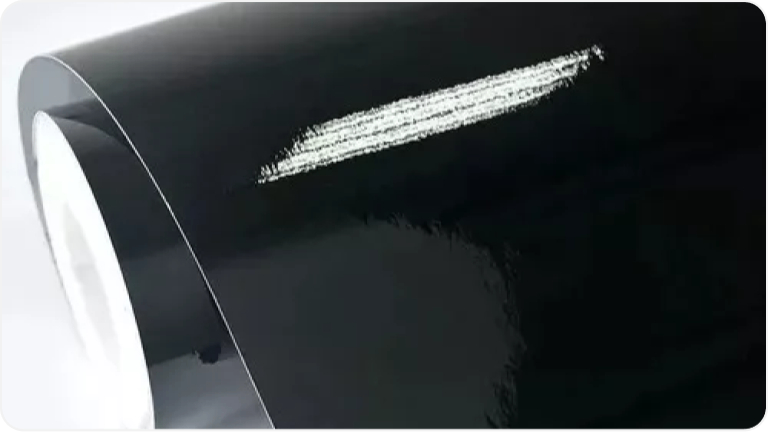 Rollo de película color Black Piano para la Chevrolet Montana.