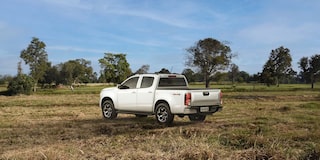 Chevrolet S10 WT en área rural.