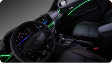 Iluminación Interior LED RGB en color verde para el Chevrolet Sonic.