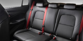 Vista de los asientos traseros del Chevrolet Sonic.