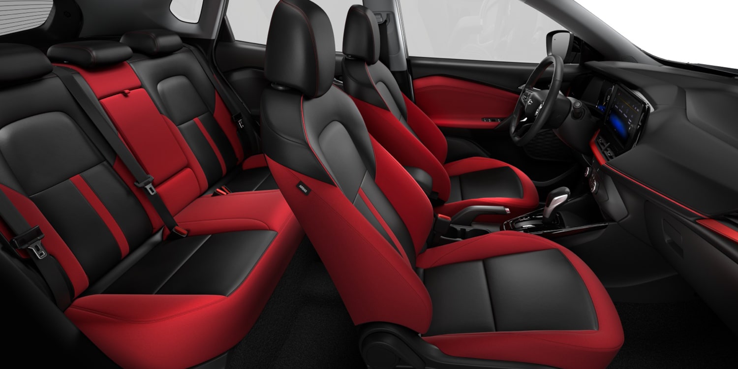 Chevrolet Tracker · 1.2T LT AT · Jet Black y Rojo