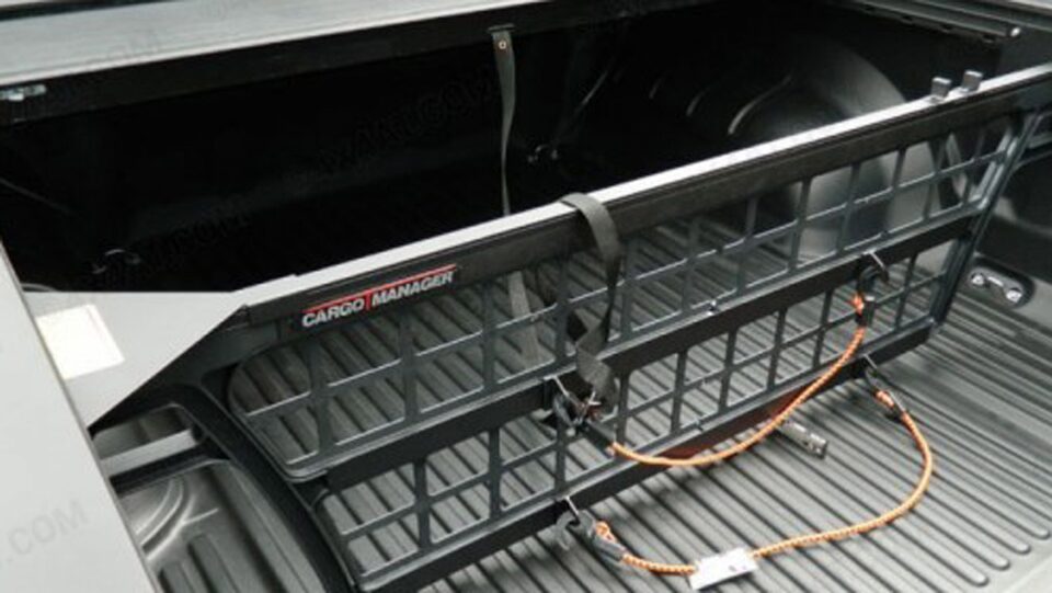 El divisor de carga es funcional a la hora de llevar cargas sueltas en tu pick up Chevrolet Silverado