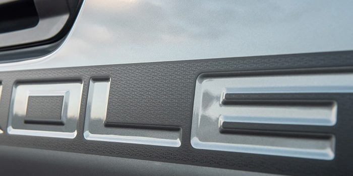 Accesorios Chevrolet S10 - Adhesivo contorno para portón trasero