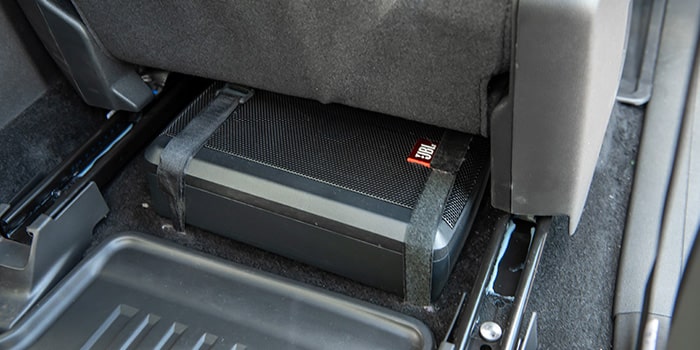 Accesorios de confort y conveniencia Chevrolet S10 - Subwoofer JBL