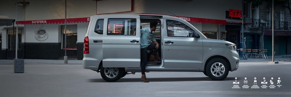 Chevrolet N400 pasajeros - El aliado para proteger tu negocio