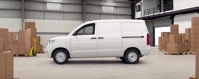 La van Chevrolet N400 tiene un diseño funcional