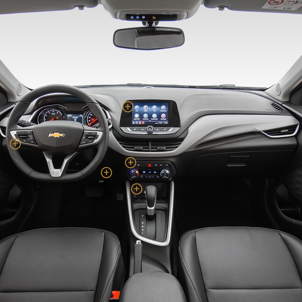 Detalles del tablero del Chevrolet Onix Turbo Sedán
