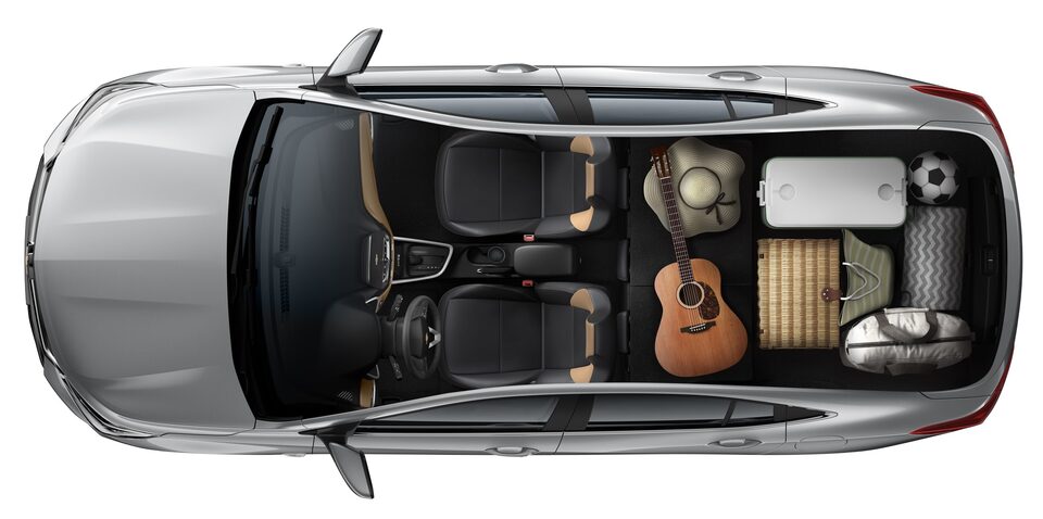 Chevrolet Onix Sedán - Interior de tu auto familiar para tu familia