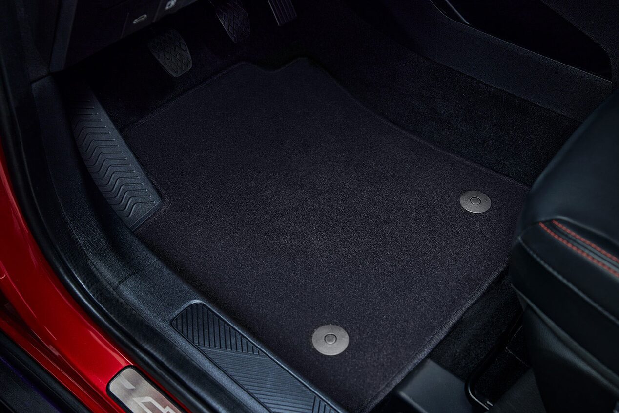 Tapetes de alfombra de la Chevrolet Groove.