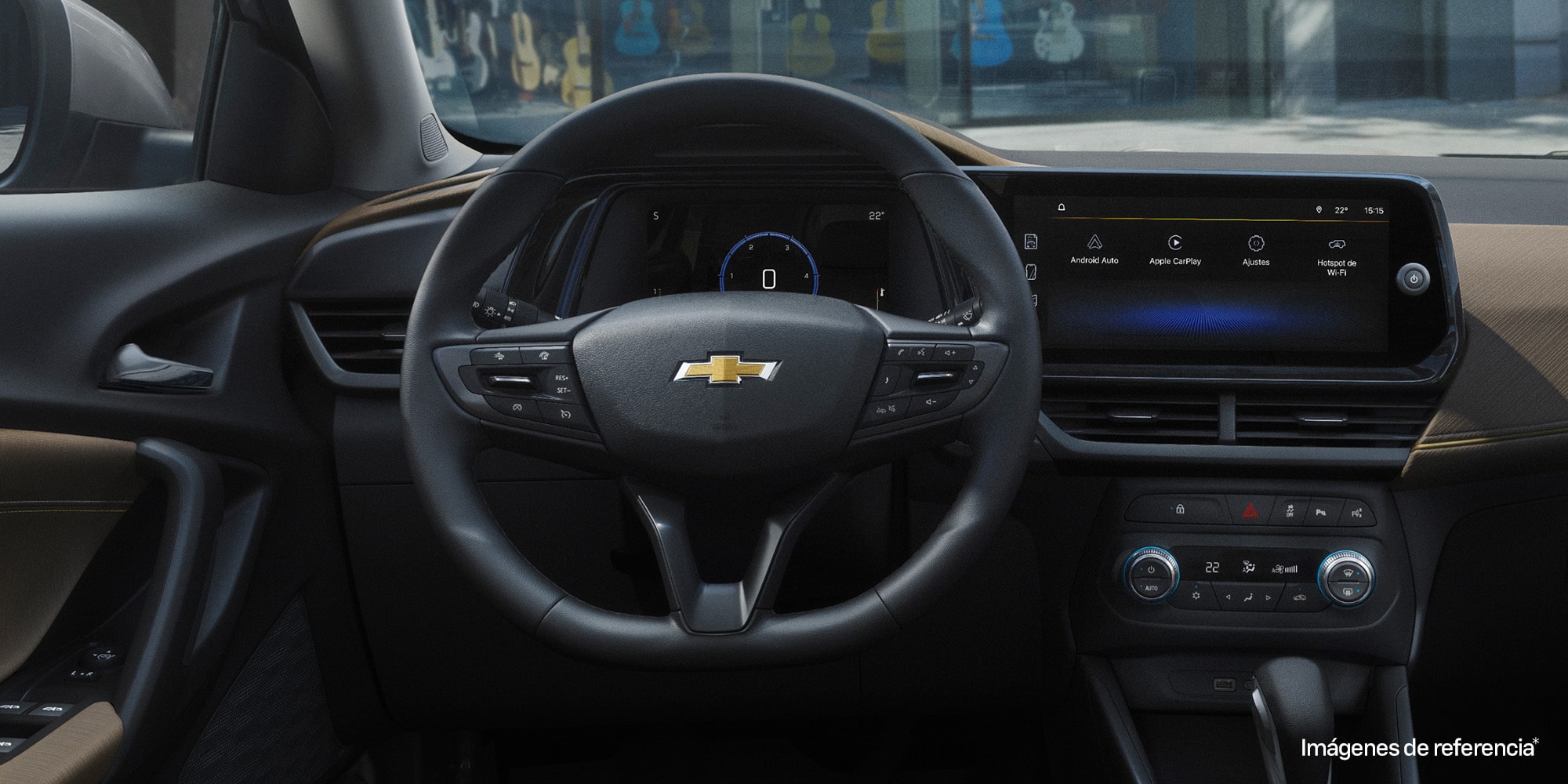 Vista completa del tablero digital de la Chevrolet Tracker.