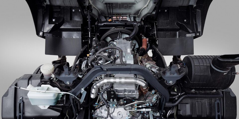 Vista motor camion Chevrolet FVZR 1730 corto